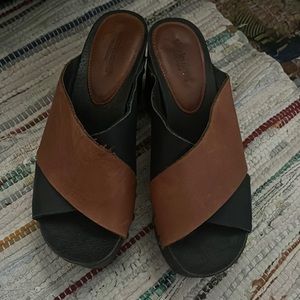 Charles David leather and wood clog